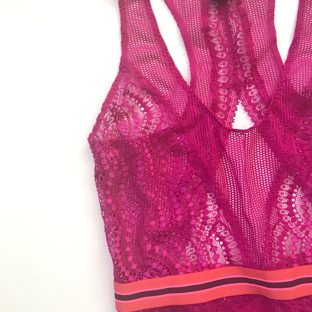 Victoria's Secret beautiful fuchsia teddy bodysuit - Picture 3 of 8